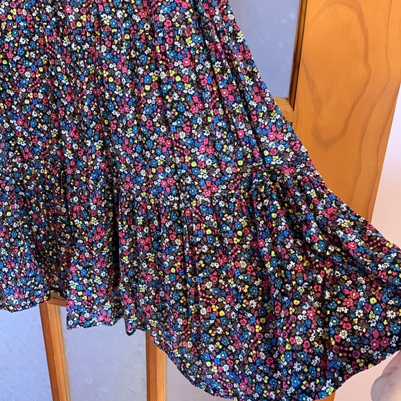 Floral Short Sleeve Mini Dress - Picture 8 of 8